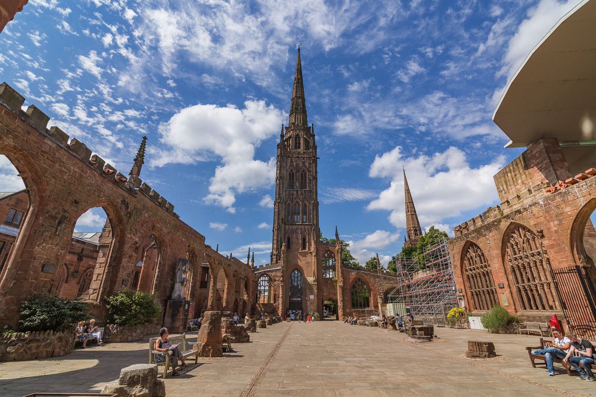 DomusVent's tweet photo. ON YOUR BIKE! 
#Coventry motorists could be paid £3K a year to go car-free as efforts to remove #pollutingvehicles off the road ramps up. #AirPollution #Cycling
https://t.co/7B3vsCxke7 https://t.co/DzzmElUL2H