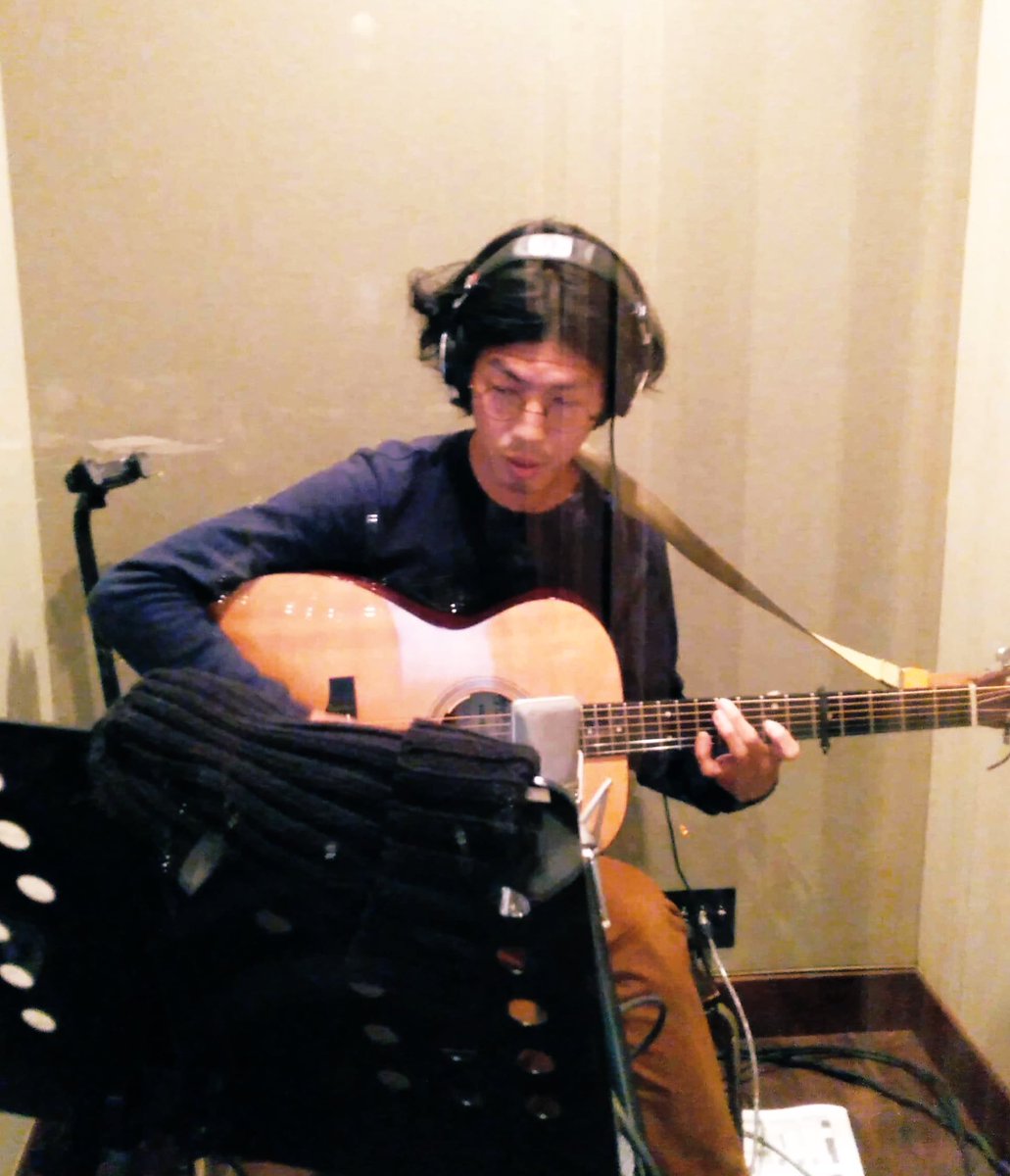 HarmonicaCreams's tweet photo. 新アルバム作曲者紹介
#長尾晃司 /#ギター
アレンジメント by #ハモニカクリームズ
#3 Lom Yen Sbay
#8 Retro
#10 Witching Hour
最近は手書きの映像制作にハマってる。
#KojiNagao #harmonicacreams #睡リイラズ #Nemuriirazu #Pvain #Pヴァイン #celt #blues #rock #electro #Drums https://t.co/7c41uNHZ3t