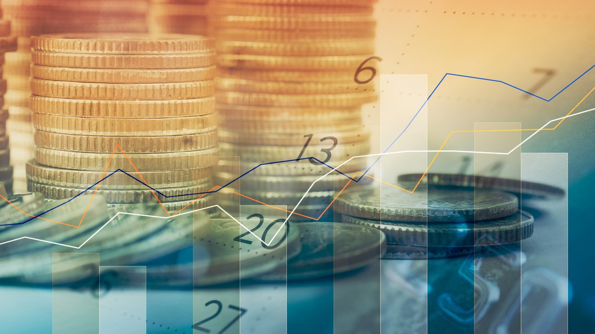 BIS_org's tweet photo. Current regulatory actions need to ensure that banks go on lending to the real economy without jeopardising their solvency. That is where capital buffers and authorities’ measures to constrain dividends come in #regulation #capitalbuffer #dividends https://t.co/qOqBQKXxFr https://t.co/XsmidObEs2