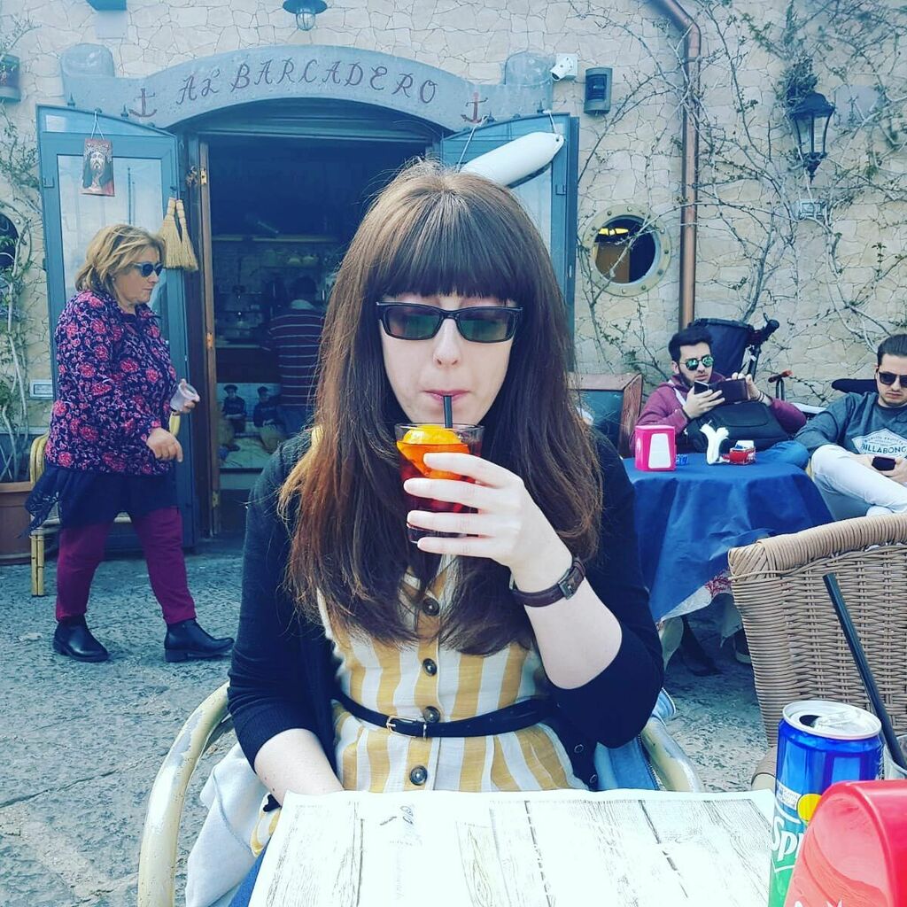 jennifermclaren's tweet photo. #ginadaymay - Global. Remember that thing we used to do when we went outside with people? Here’s my throwback to sitting in the sun in the Naples harbour drinking a negroni. .
.
#naples #travel #italy #negroni #gin #craftgin #ginstagram #gintonic #ginand… https://t.co/Envff7jJKJ https://t.co/cVvMRlxujs
