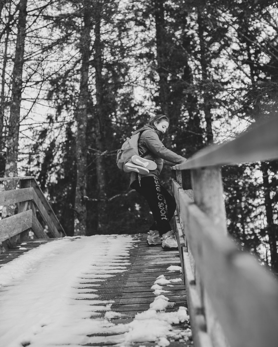 _PurpleMAJ's tweet image. Snowy walks for #TheBackpackProject