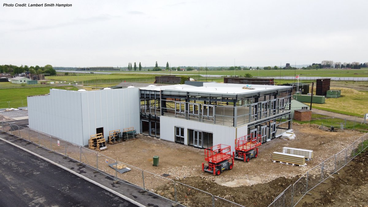 SatAppsCatapult's tweet photo. Our Westcott Innovation Centre is progressing day by day - the cladding is being added and the building is taking shape. Keep your eyes peeled for our new WIC website and expression of interest for first users coming soon! https://t.co/kuSWhQdMtA