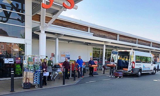 WWTransport's tweet image. Here to Help  In Action !! Members of staff from Sainsburys St Johns, Worcester Community Trust, and Worcester Wheels Community Transport, working together to provide provisions to the vulnerable and shielded. Great Teamwork !