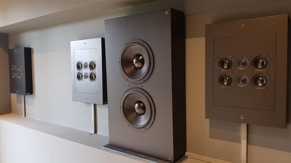 bespoke_cinemas's tweet image. A far better use of space.....

A dining room that was only used twice a year transformed into luxury home cinema that’s used every day!

#homecinema #familyroom #roomconversion  #smarthomeautomation #lockdown #avtweeps