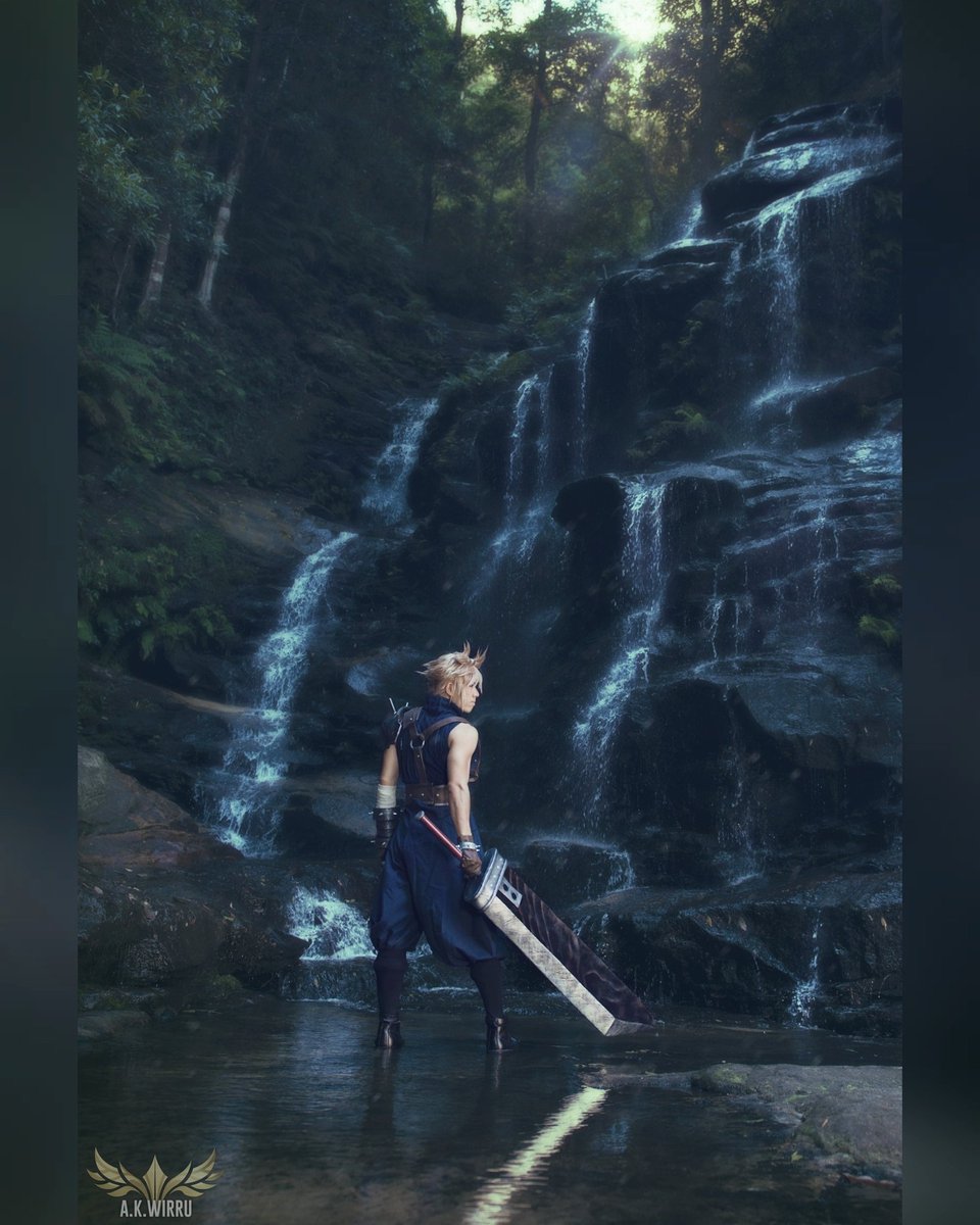 AmenoKitarou's tweet photo. 原作もリメイクも大好きなFF7。
六年前の衣装と写真。
懐かしい思いばかり。
I love FF7. Both original and remake. 
A 6 year old costume and photo.
Everything is nostalgic 😭

✂️Costume: me in 2014
📷Photo: @ByteSizePhotos in our first ever photoshoot together 🥰 https://t.co/hGLZUOBq1v