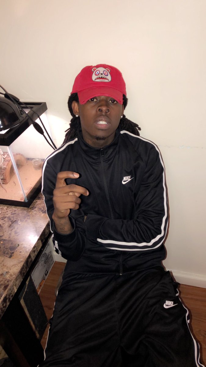_SGVON's tweet photo. Ke😇😔When I was hollering who want problems you was holding up yo semi I kept on saying ima burn this bitch down ,you was telling me let’s get it!#KeMode #RIPKE🙏🏾 https://t.co/dU0AhBnYcH