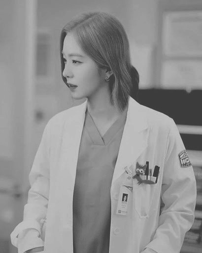 docpekki's tweet photo. SeulRene Tagalog AU 
Quarantigang

❝The life adventures of a frontliner doctor and the hella mapang-asar na girlfriend niyang college professor amidst the nakakatigang na COVID-19❞

📍:https://t.co/5lfvEPfwIt https://t.co/pxedf3XiSD