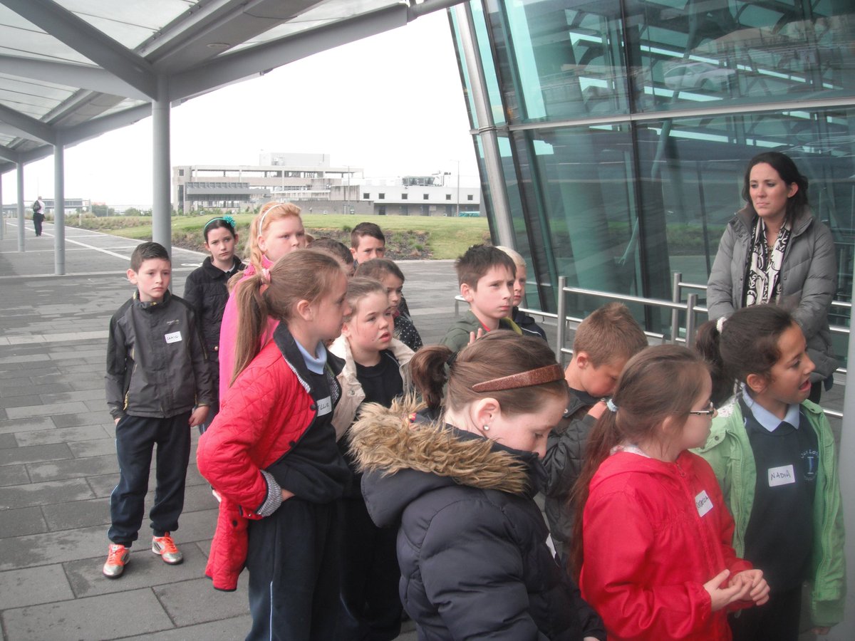 olihscl's tweet photo. Another @JA_Irl throwback trip. This time back in 2013 when we worked with @DublinAirport and got to visit to see the airport in action. https://t.co/E15iXOPgHZ