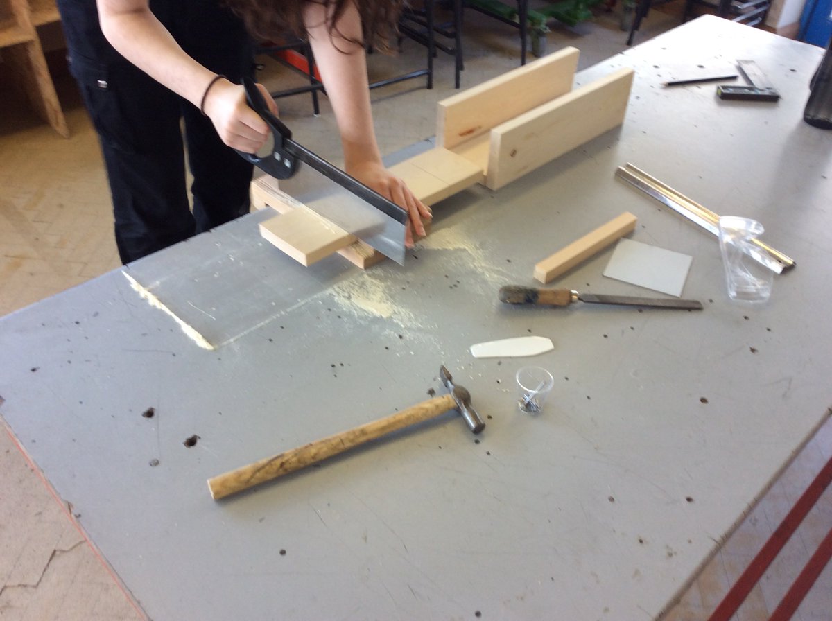 VarndeanDT's tweet photo. Our key worker students spent Monday and Tuesday enjoying something different by making vegetable boxes 🥬🥕 they look great! #dt https://t.co/UCFwxm3HKl
