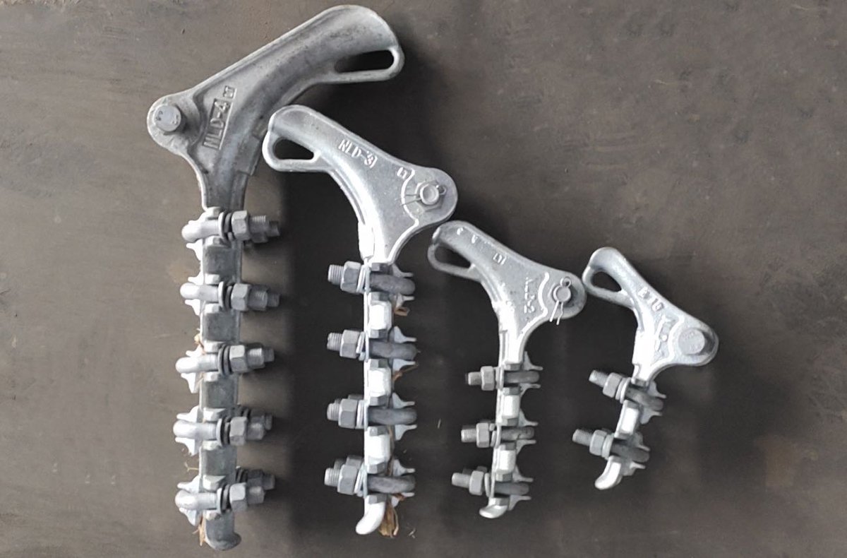 HarperHu3's tweet photo. We supply many different NLD type strain #clamp .
#electricpowerfitting #poleline #manufacturer #substations https://t.co/cLkitAaMzF