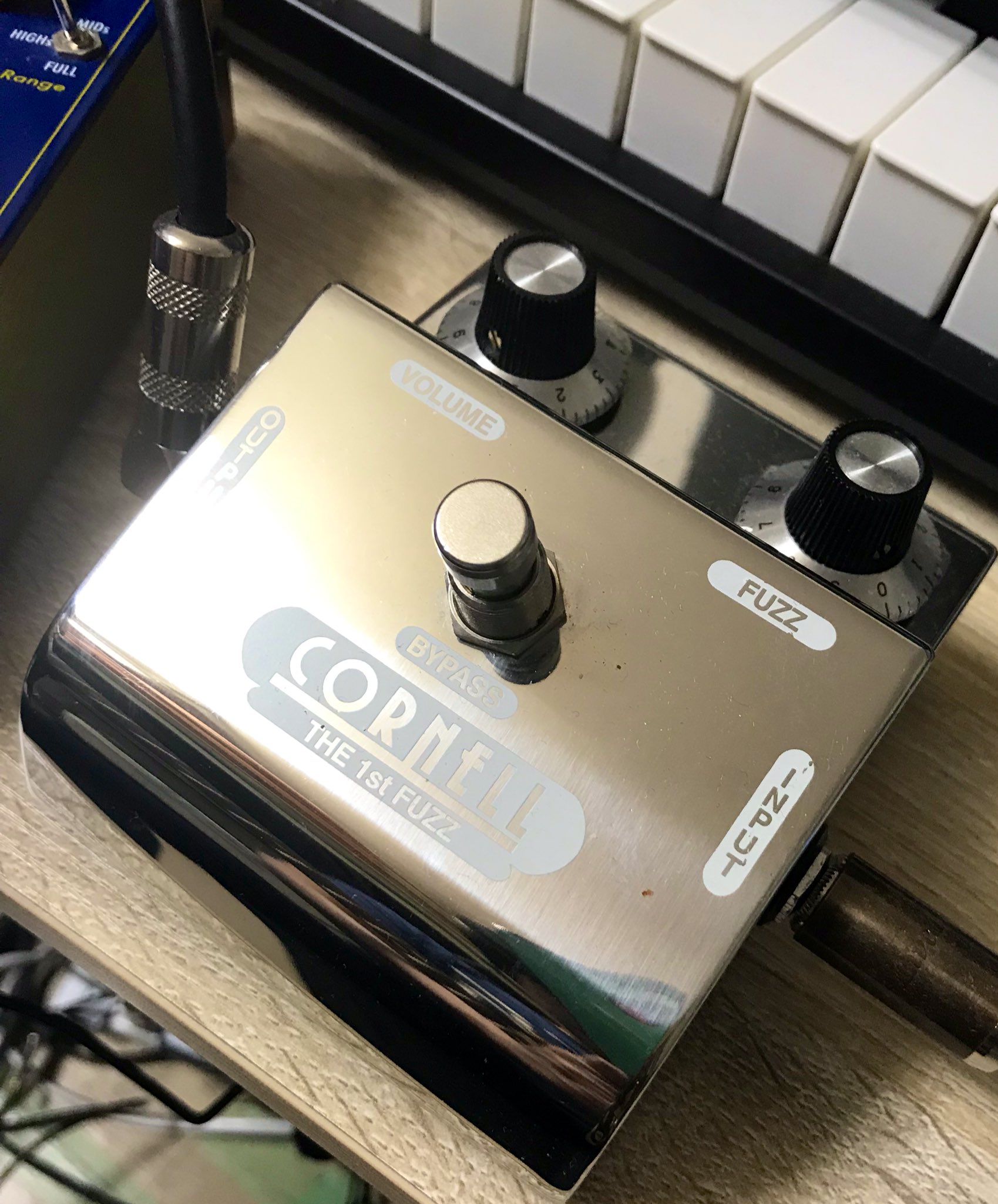 CORNELL The 1st Fuzz NOS NKT275 シリアル#10X CORNELL The 1st FUZZ NOS NKT-275 | ワタナベ楽器店 京都本店
