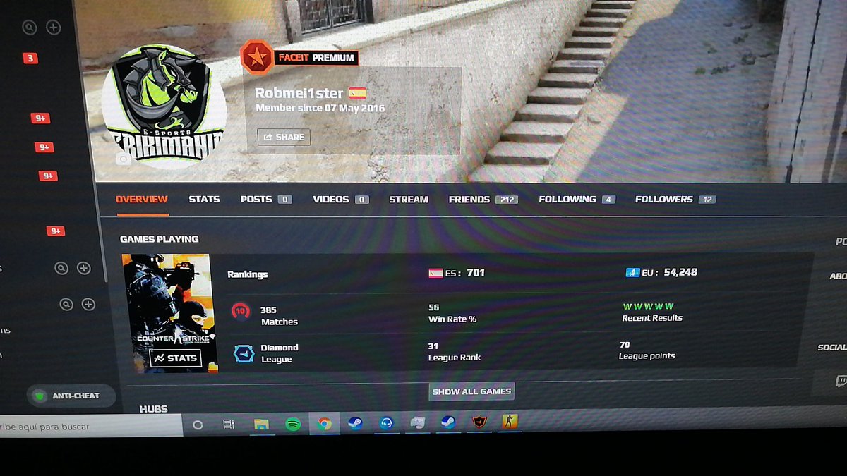 Busco equipo de CS:GO serio y que estén jugando ligas y torneos, os adjunto una foto con mi perfil de faceit, soy lv. 10