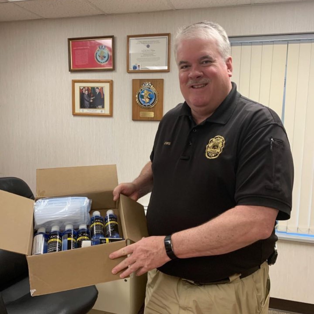Special thanks to Axon Aid for donating a box of PPE and hand sanitizer to the Festus Police Department. We appreciate your generosity! #Axon #gotyoucovered
