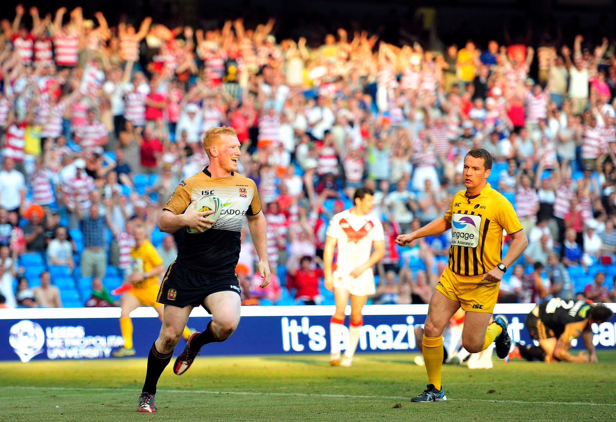 WiganWarriorsRL's tweet photo. A magical day in Manchester ✨

Highlights and the full game from 2012  available here 👉 https://t.co/nEuSjg2PzU

#WWRL #MagicFromMagic https://t.co/6eugQLHgDe