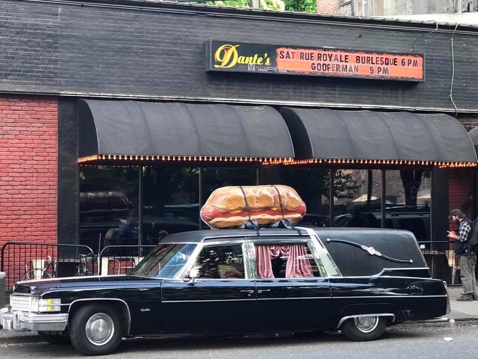 DogHearse's tweet photo. #dantes #precovidconcerts #hotdoghearse #deathdog #keepportlandweird #hearse #hotdog #funeralsafterlockdown #fooddelivery #foodcart https://t.co/gNgnDDXAO6