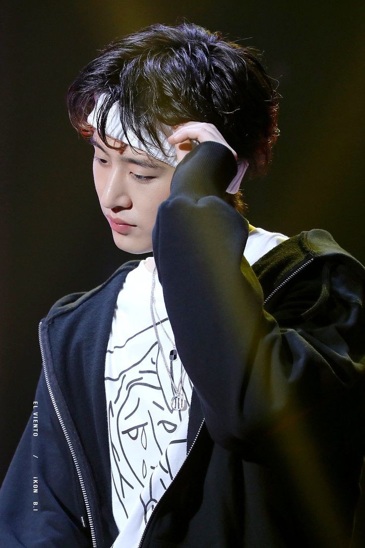 6th May 2020Hanbin, I'm always addicted to your voice, your smile, your laugh, your whine, your dance and everything about you. Sometimes, I love to see your old videos because I miss you so much. Hope I can witnessing u perform soon SOON  #AddictedToHanbin @ikon_shxxbi