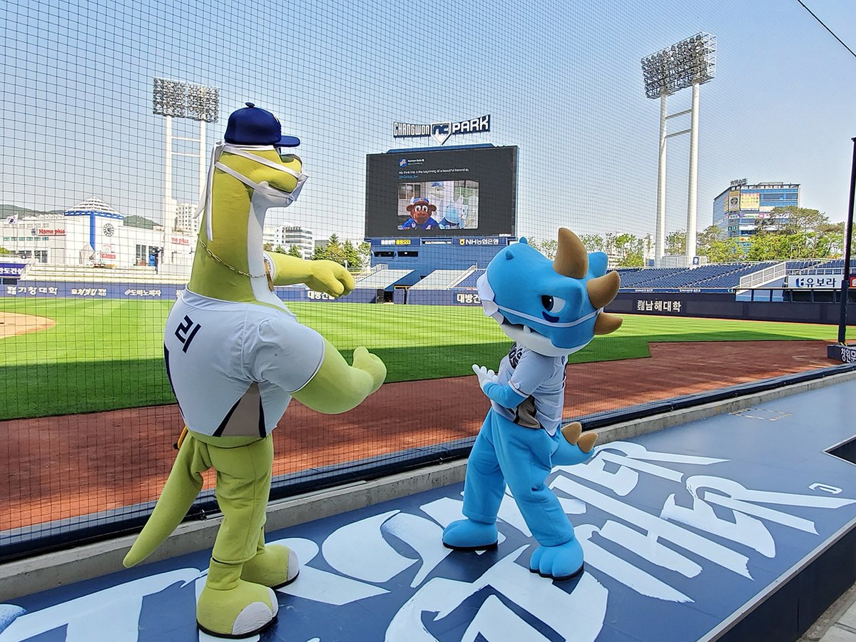 NCdinos_fan's tweet image. @DurhamBulls 

Destiny.... It was meant to be, come on North Carolina!
 
#ncdinos #KBO #NorthCarolina #NC