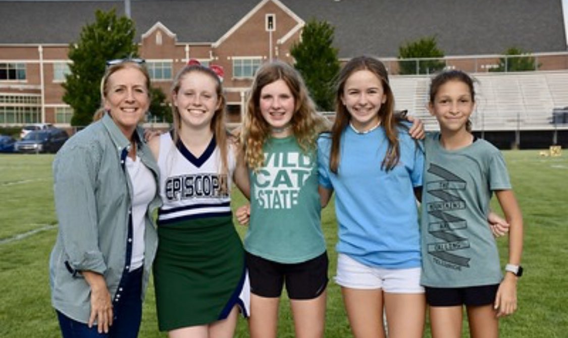 SportsEpiscopal's tweet photo. Middle School Cross Country is thankful for Coach Lenfestey and Coach Tamo! #runwildtogether #runwild #episcopalcollegiate #episcopalwildcats https://t.co/gM5VN9OB8Y