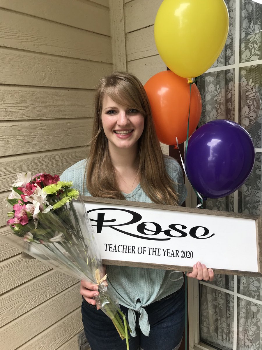 MsRoseMath's tweet image. Thank you ⁦@HaysEF⁩ for the thoughtful gift! ⁦⁦⁦#100hays #HaysCISDPrideBeginsWithYou #ourworkmatters