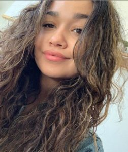 maddie bailey as zendaya a thread  @madisonbailey  @Zendaya