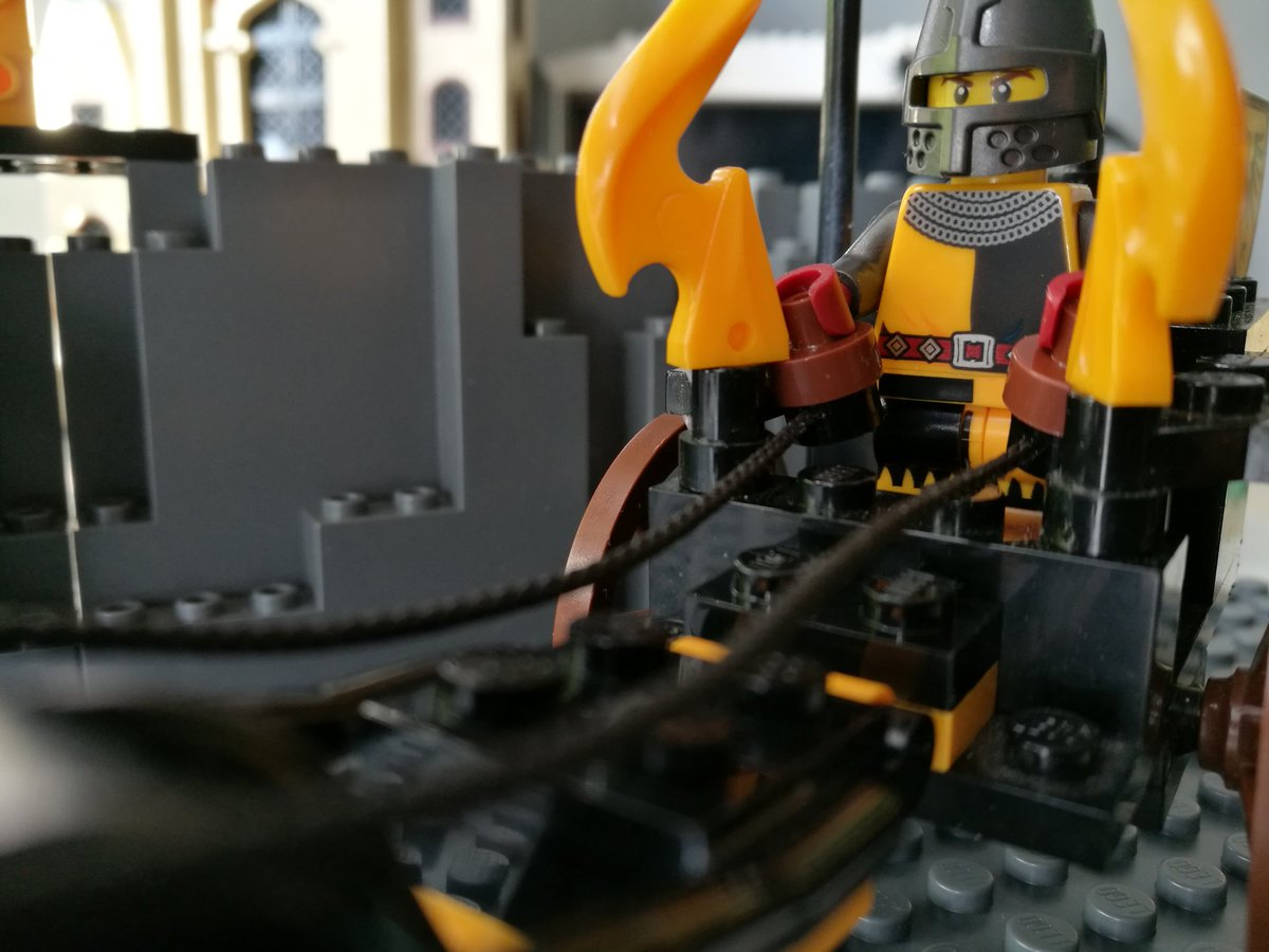 sebiepicworks's tweet photo. tournament knight with horse cart  #stayathome 😷 and build something... #LEGO #minifigures 71027 https://t.co/uAfp6YSWMX