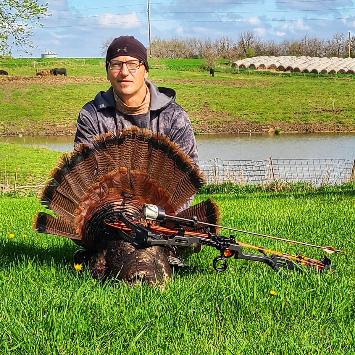 CamCoble's tweet photo. I took after the Southern Iowa turkeys this morning again. I dumped this 23 lb longbeard at 32 yards he didn't take one step after the shot. 10 1/2" beard, 1" spurs. Thank you to all guiding this rookie along the way.
#mathewsinc
#iowahunting
#cantstoptheflop
#grimreaper
#sendit https://t.co/O7CF6WgkhJ