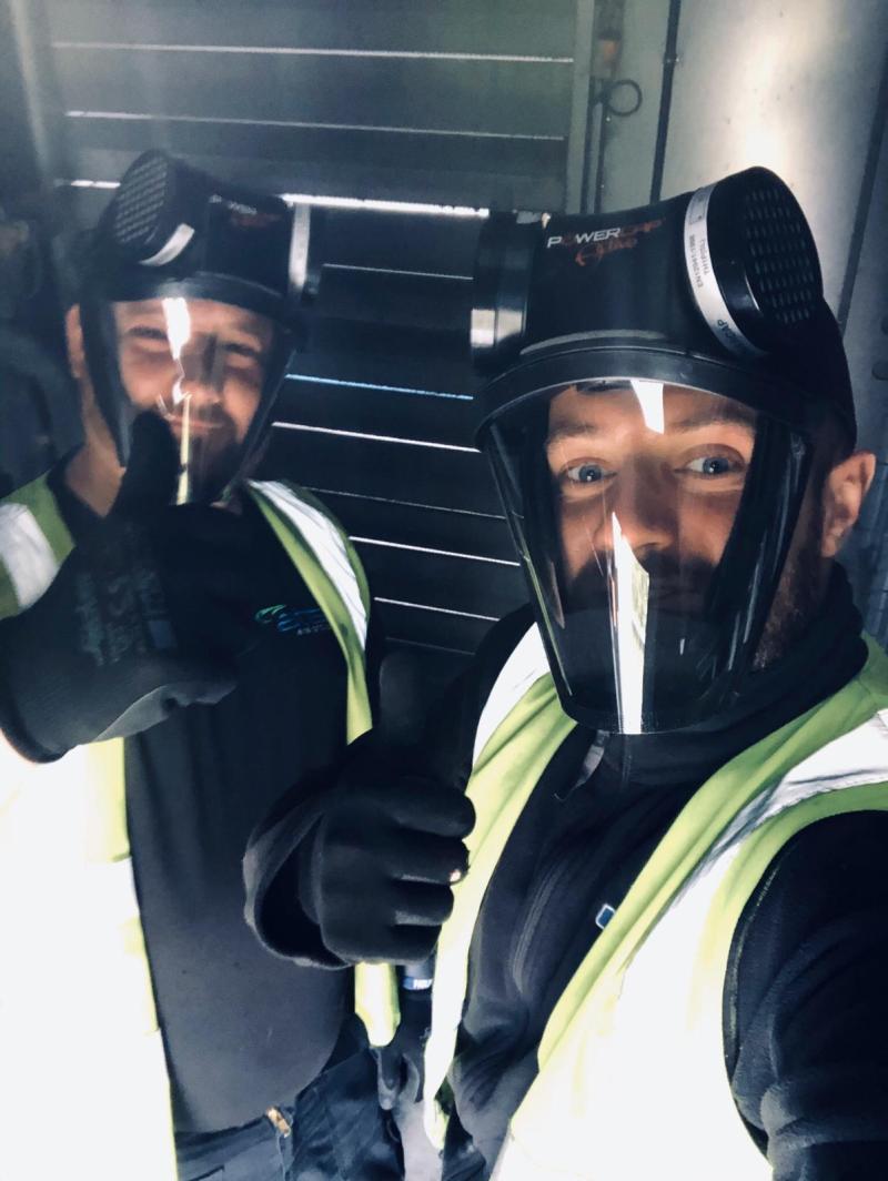 ATSClimate's tweet photo. ATS service engineers working on a customers AHU #maintenance #hvacsystem #servicing #hvacservice https://t.co/L0I7cr2cWd