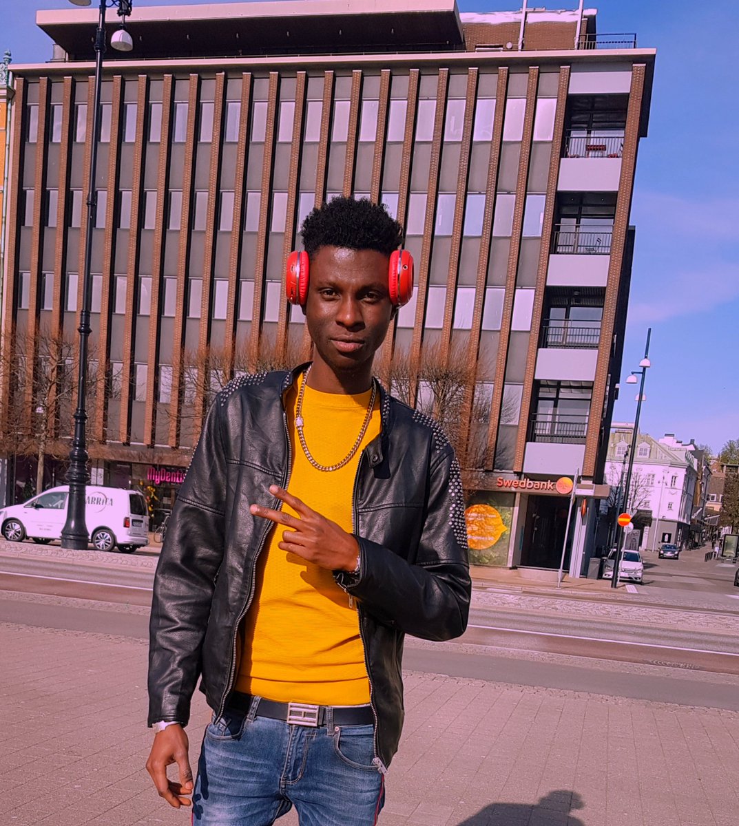 lionheartnation's tweet photo. After Ramadan (insaAllah )🙏🏾 more good Music Loadin..🚨⛽💥🚀🔊🦁
#Lionheartnation🇬🇲
#newmusic out now #mr_vip https://t.co/V1IHHhohaG