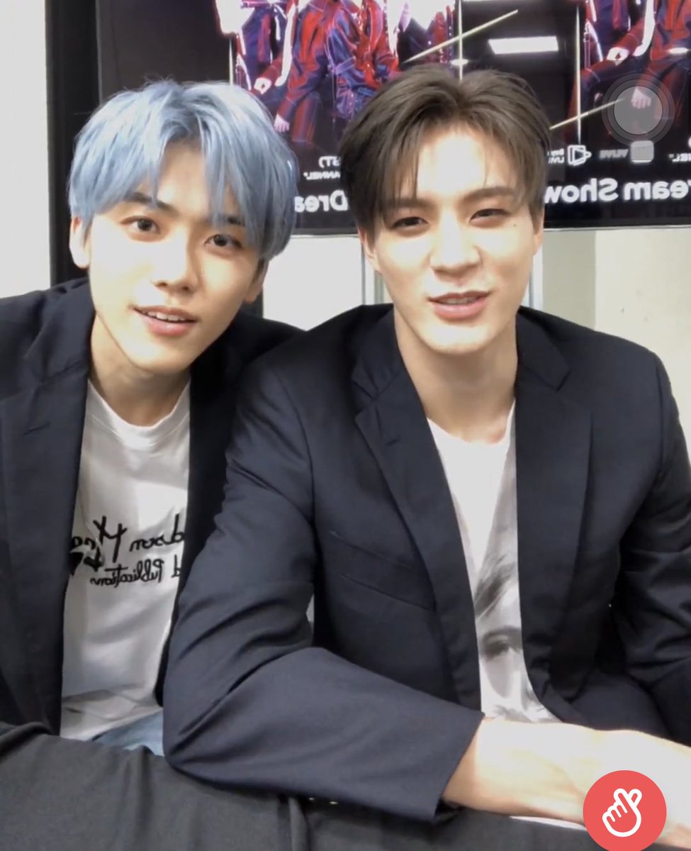 ไลฟ์นาทีแรก                 สามนาทีต่อมา