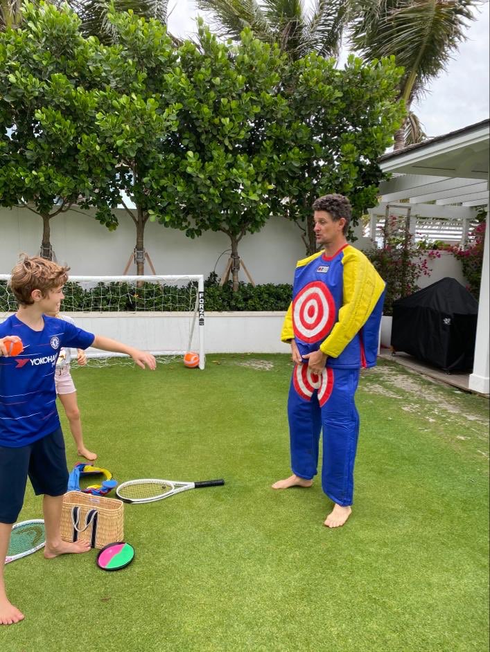 JustinRose99's tweet photo. Different kind of target practice this morning... #LeoStyle #CFC 🎯 https://t.co/Dkf2GhWAi0