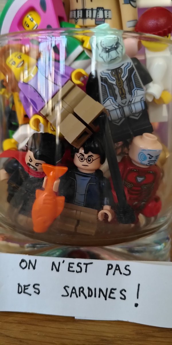 Faute de pouvoir manifester dans les rues, nous sollicitons ces jouets pour clamer : on n'est pas des sardines !

❌NON à la fermeture d'une classe à l'école Wurtz !

<a href="/jerome_coumet/">Jérôme Coumet</a>
<a href="/AChristine_Lang/">Anne-Christine Lang</a>
<a href="/Annick_Olivier/">Annick Olivier</a> 

Signez notre pétition ⏩