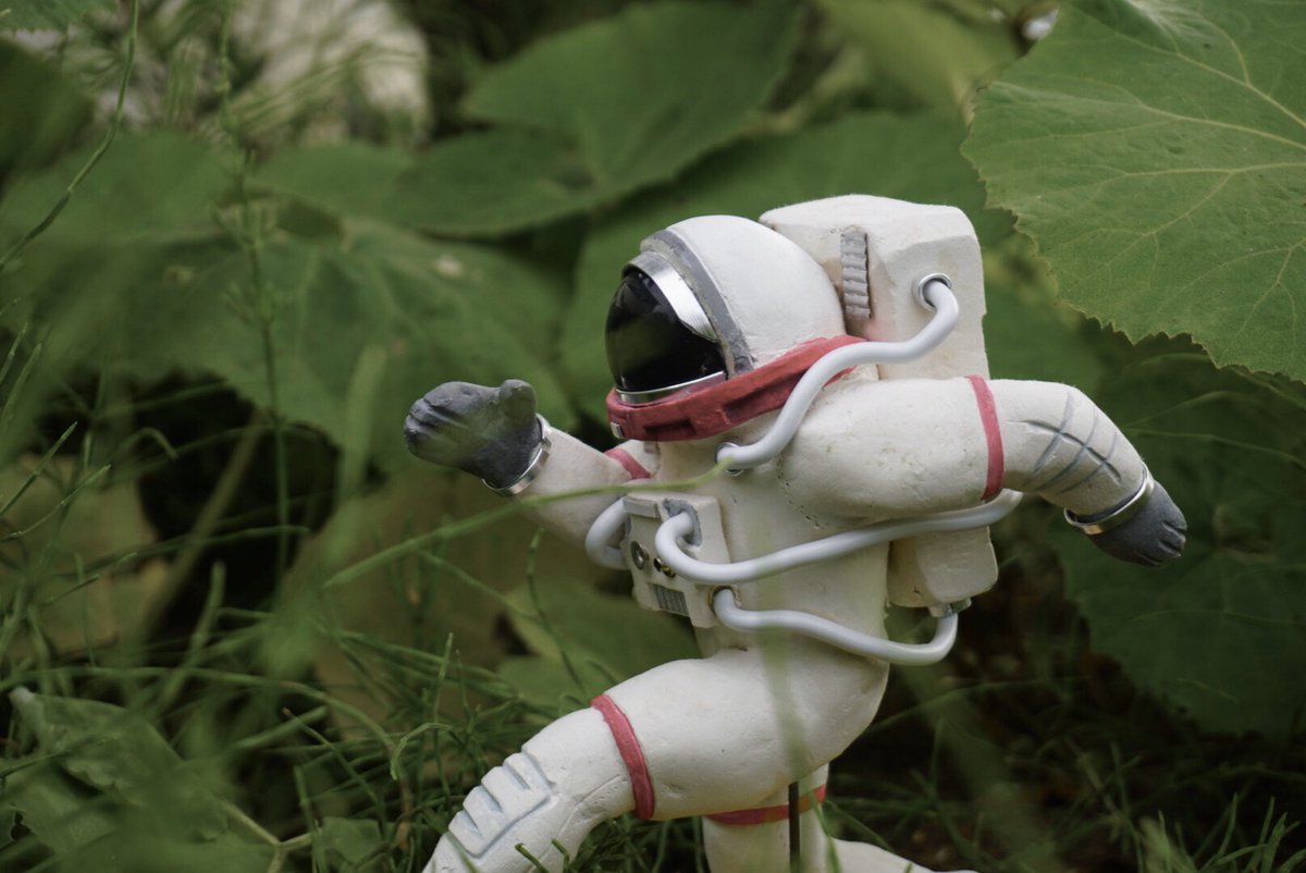 Earth 未開の地 庭 宇宙飛行士 宇宙 粘土細工 紙粘土 石粉粘土 工作 創作 ハンドメイドhttps T Co Erng5gbtiu Twitter