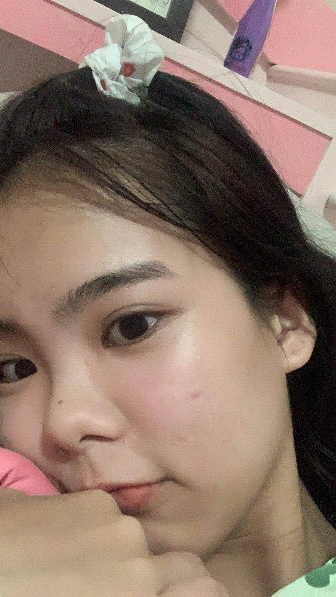NongMaReee's tweet photo. ♥️ วันนี้ก็มารีวิวฟิลเตอร์ไอจีที่เกินเรื่องมากก เกินเรื่องไม่ไหวว เต็ม 10 ไม่หักก หน้าสดก็คือสวยได้เลยมีรูปปลากรอบบ ( ขออภัยในความสิว 😂 ) #แอพดีบอกต่อ #ฟิลเตอร์ไอจี https://t.co/DNieIww4nS