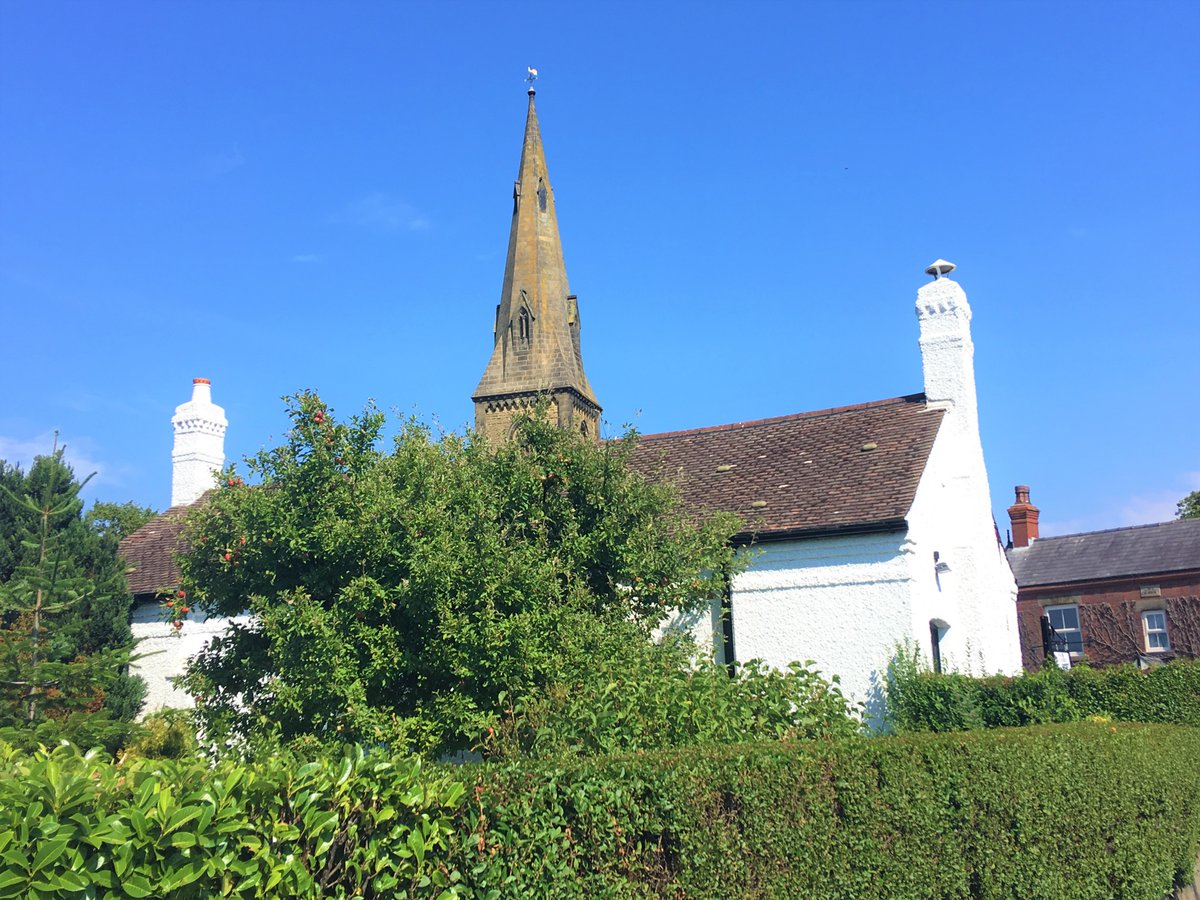 Lockdown Walk Snap - Tarleton 💙
.
Where Are Your Lockdown Walks Taking You? We're Lucky to Live in Such a Beautiful Area of the Country AND Have Such Wonderful Weather