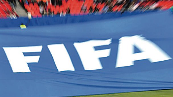 SoloFutbolBo's tweet photo. #FIFA propone disputar tres partidos por fecha en la Eliminatoria Si #Conmebol acepta la sugerencia del ente mayor, se extendería a diez días cada una de las jornadas de las clasificatorias rumbo a #Catar2022. @JaimeVegaOk https://t.co/84HxvLCFiT