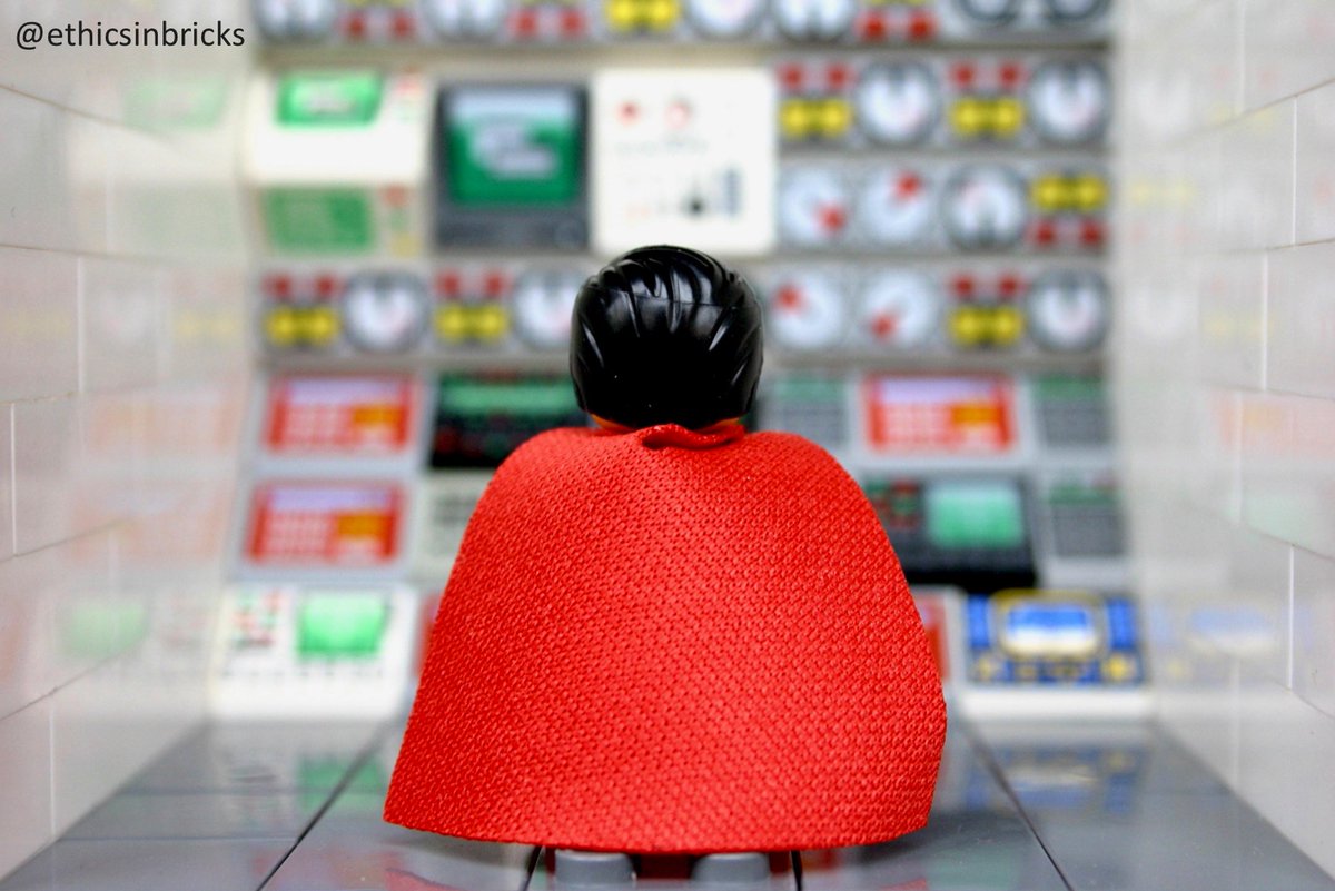 "Who controls the past controls the future. 
Who controls the present controls the past."
- George Orwell (1984) #algorithms