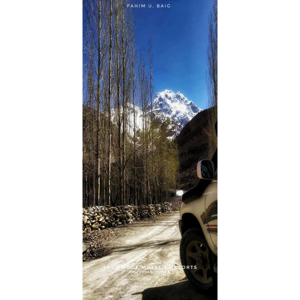 fayeemwakhi's tweet photo. SPRING IN CHIPURSAN 
29 APRIL 2020
#travellersofpakistan #ig_pakistan #naturepakistan #babaghundi #chipursan #traveltrip #solotravel #dawn #hunzaphoto #skybridgeresort #roof #world
#kkh #karakorumhighway #hunza #traveldiaries  #babaghundi #travel #serenity #gilgitbaltistan https://t.co/61Pri6ttPP