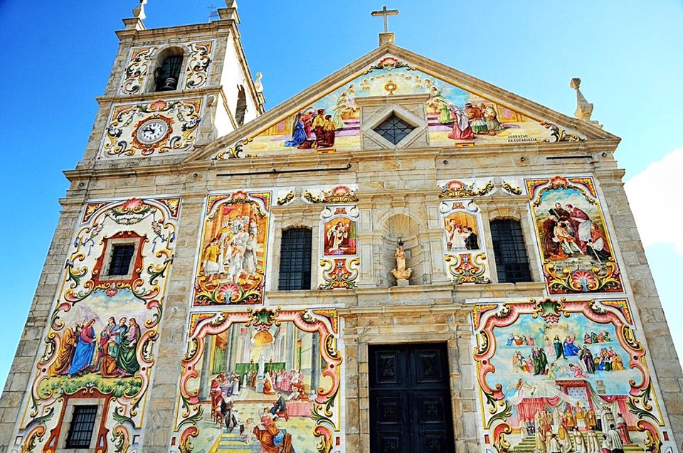 JorgeCarmo9's tweet photo. May 6th ➡️ 𝗡𝗮𝘁𝗶𝗼𝗻𝗮𝗹 𝗧𝗶𝗹𝗲 𝗗𝗮𝘆 This celebration recognizes the tile (azulejo) as a timeless element of our history, architecture and design. Ovar is one of the most important routes to know this art of incalculable value.
#azulejo #Ovar #Portugal #heritage https://t.co/9EJER8ZiKI