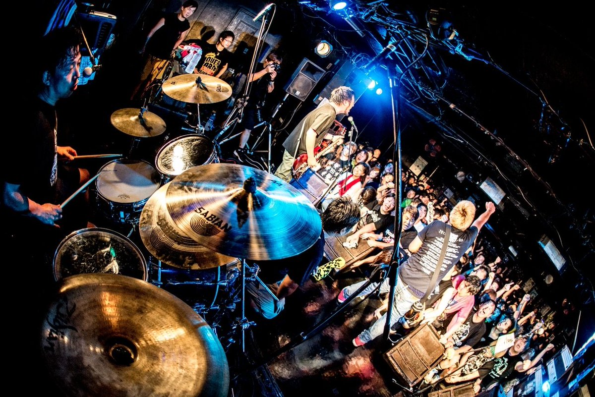 NAO_MUSIC_ZUSHI's tweet photo. 【PLAYBACK F.A.D】
2018年8月4日 横浜F.A.D
NAO MUSIC presents
Make a freedom!!

トリ
STOMPIN' BIRD
(@StompinBirdxxx)

Photo by @ttetteteru

#makeafreedom
#FAD横浜
#STOMPINBIRD https://t.co/8gVHMvEYT8