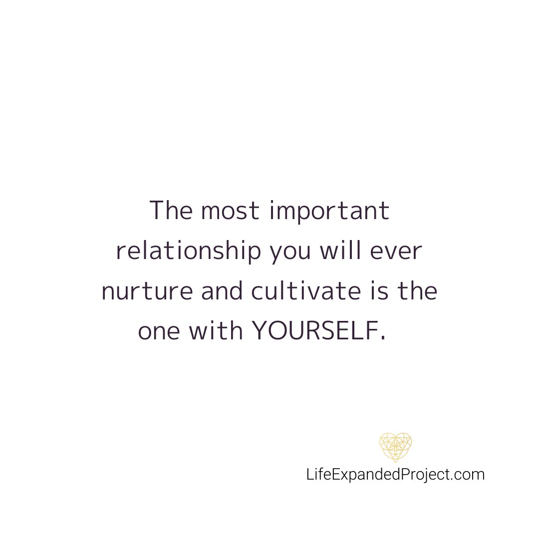 SalentaFox's tweet photo. Fall and be in love with you.
#Choose you.
#Validate you.
#Adore you.
The things u desire from another claim & give to U. YOU DO IT NOW.
#loveyou
#choseyou #selflove #innerlove #validation #selfvalidation #loveexpanded https://t.co/AT9H6VgRD1