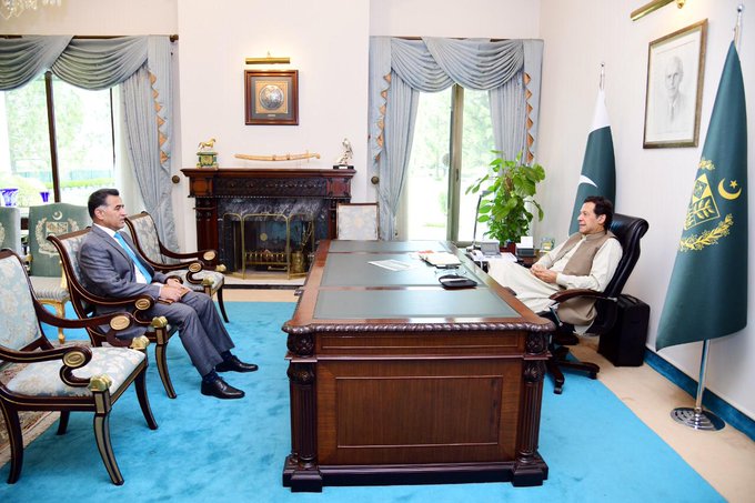 View image on Twitter