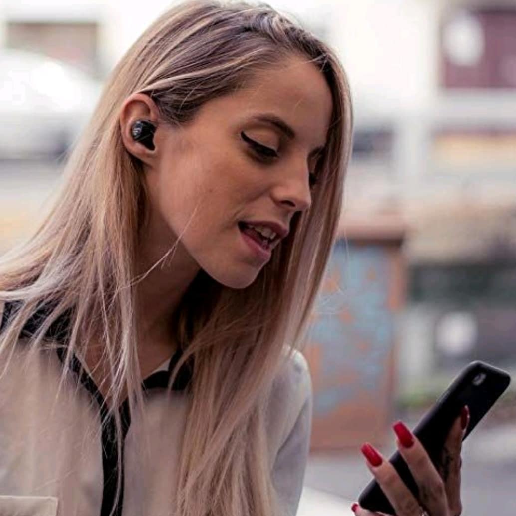 ReviewSmiths's tweet photo. Edifier TWS1 Wireless Bluetooth Earbuds, good quality and reasonably priced earphones.see our review at https://t.co/2ni7AgiZcj 
photo credit @Edifier_Global #edifier #earphones #wirelessearphones #musicislife #reviewmagazine #Review #productreview #onlinemagazine https://t.co/TVLlymAbAG