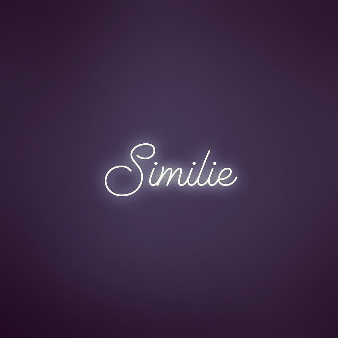 mehulgupta85's tweet photo. Authors Tool Box
Item #002
Similie : a figure of speech involving the comparison of one thing with another thing of a different kind, used to make a description more emphatic or vivid. Simply, it's a method of comparison.

Author @mehulgupta85

 #similie #novel #writerslife https://t.co/J4RfnW3qyV