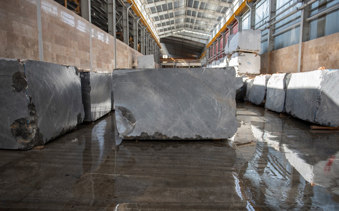 BestStoneBlock1's tweet photo. Great feeling of touching the nature's beauty with the pleasant pattern of Grey Galaxy.

#Marble #stone #NaturalStones #Natural_Stones #NaturalStoneBlocks #Natural_Stone_Blocks #NaturalStoneTiles #NaturalStoneSlab #NaturalMarble #Natural_Marble #MarbleBlock #GreyMarbleBlock https://t.co/z4ANPn0zR3