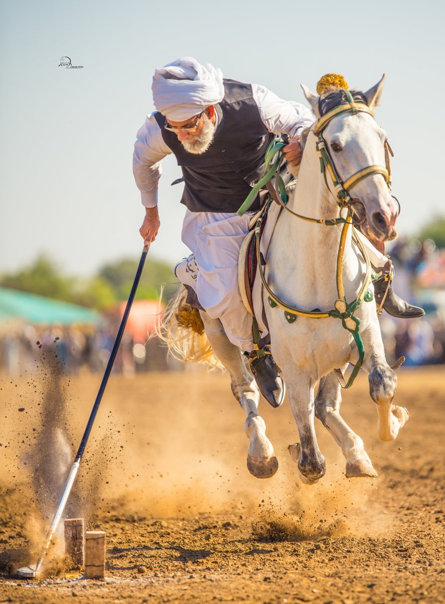 hsntalal_tiwana's tweet photo. Cultures Of #Punjab.

1. Bull Race (#Sargodha)
2. Tent Pegging (#Attock)

#Pakistan #Punjab #WednesdayMotivation #WednesdayThoughts https://t.co/wF5NDD5Z0Z