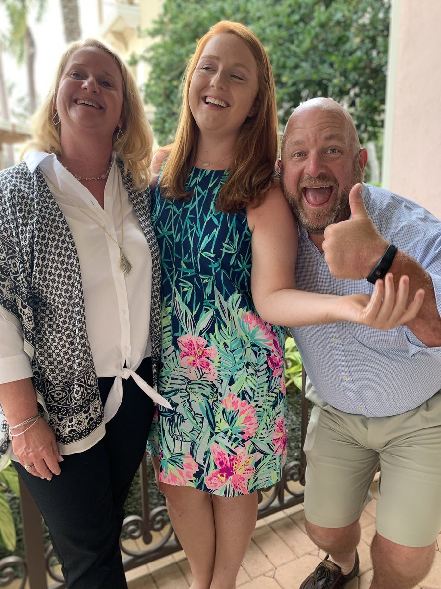 Lucy_J11's tweet photo. HAPPY BIRTHDAY to the greatest dad in the world! @jsquaredjeff I can’t thank you enough for all your love and support. Thanks for being the cool dad. I love you! https://t.co/yVRozj6WK8
