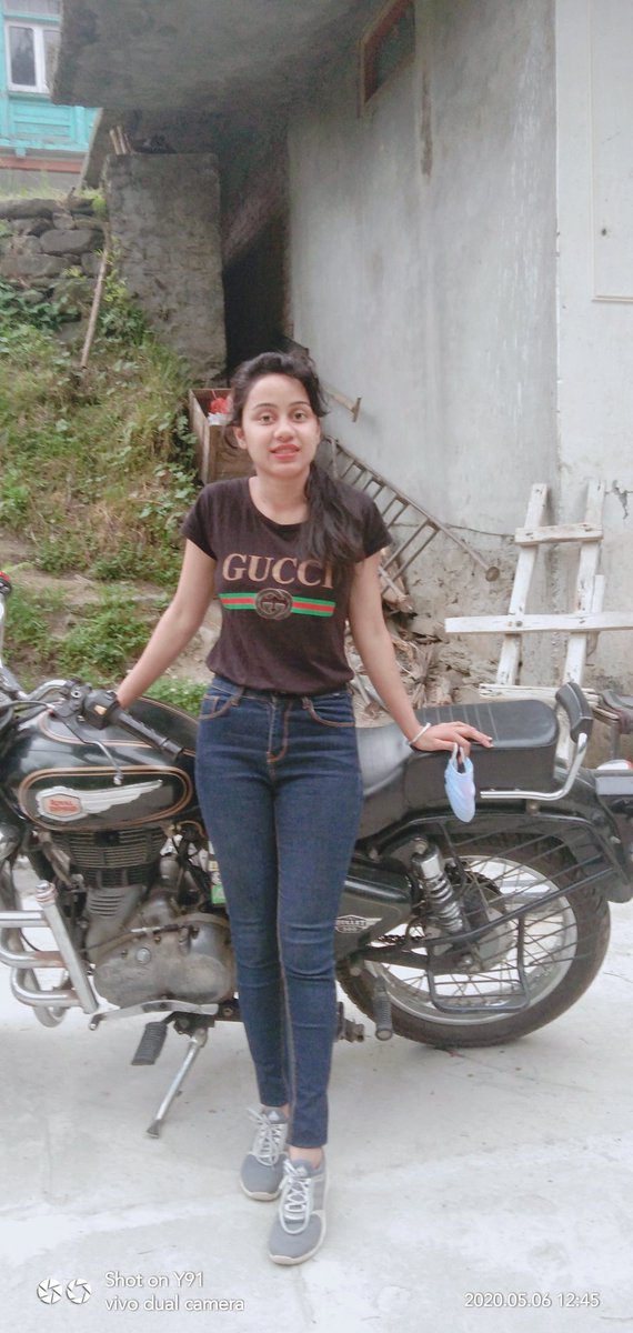 acoustic__reet's tweet photo. . “If you treat me like a queen, I’ll treat you like a king. If you treat me like a game, I’ll show you exactly how it’s played.”😎😎😎😎
#gamer #player #rider #Girl #me https://t.co/eSdzOAmqgv https://t.co/OnMOxuT6gh