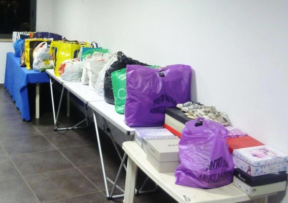 SMOCSGcalabria's tweet image. Corigliano-Rossano (CS). Distribuzione di prodotti di prima necessità per le famiglie indigenti del territorio attraverso la parrocchia dei Santi Nicola e Leone. #smocsg #ordinecostantiniano #constantinianorder #ordinecostantinianodisangiorgio #calabria #charity