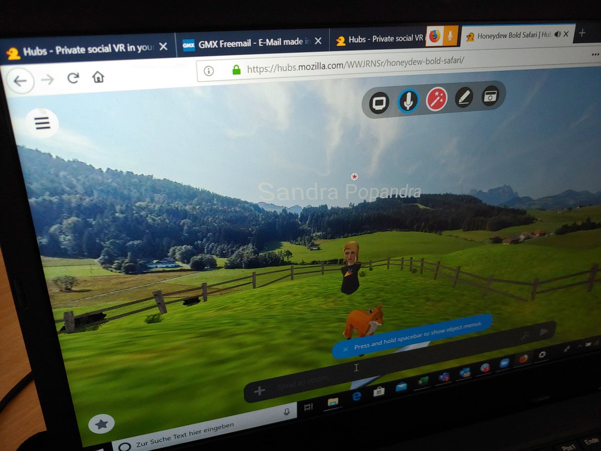 JoachimNiemeier's tweet image. Das @DresdenU Team ist beim #SemesterHack von @HSFDigital mit großem Engagement dabei #DigiEduHack