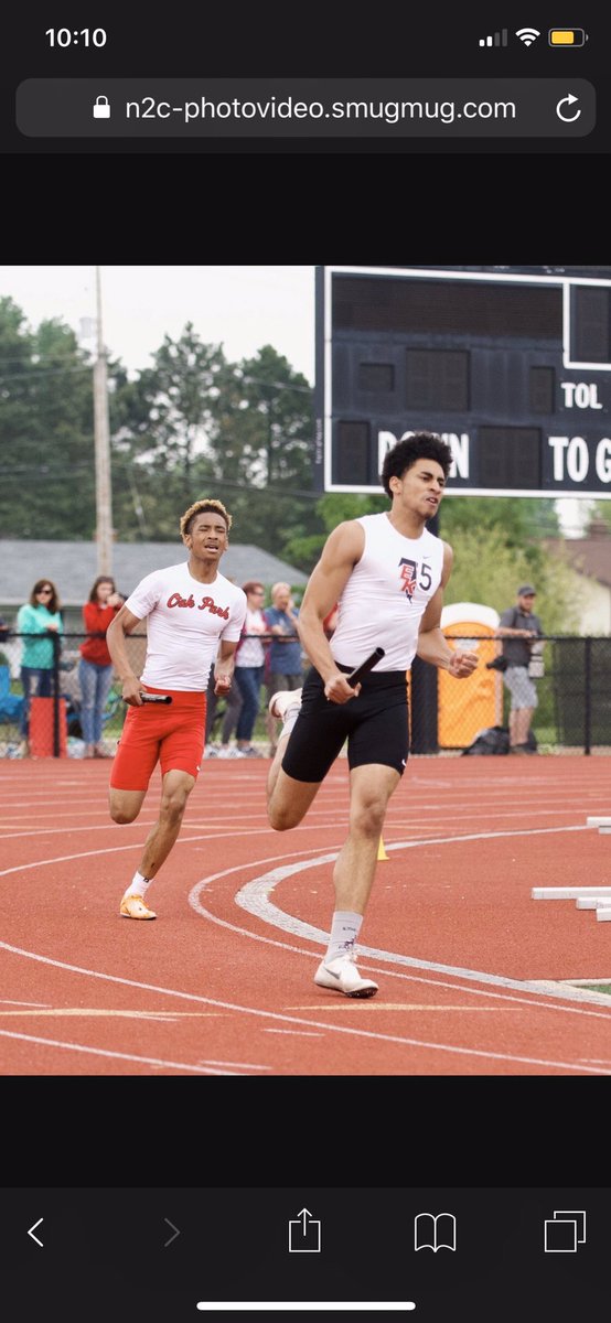 eksports_org's tweet photo. Celebrating Spring Seniors:

Congratulations to MICHAEL OSTUNO! 

In the fall, Mike is planning on attending Columbia University in New York City where he will run Track and major in business. https://t.co/ZolIAoZ674